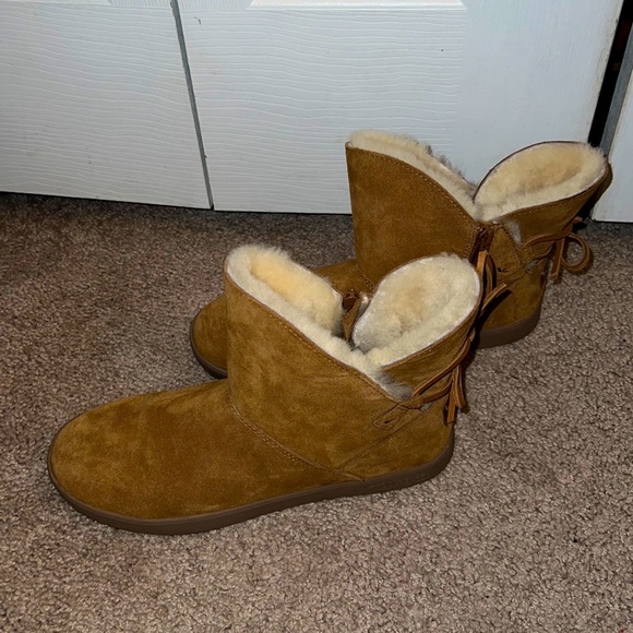 Ugg Koolaburra Boots (shazi Mini Bootie) - 8 NWOT - Picture 3 of 4